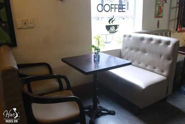 AB Cafe & Bistro