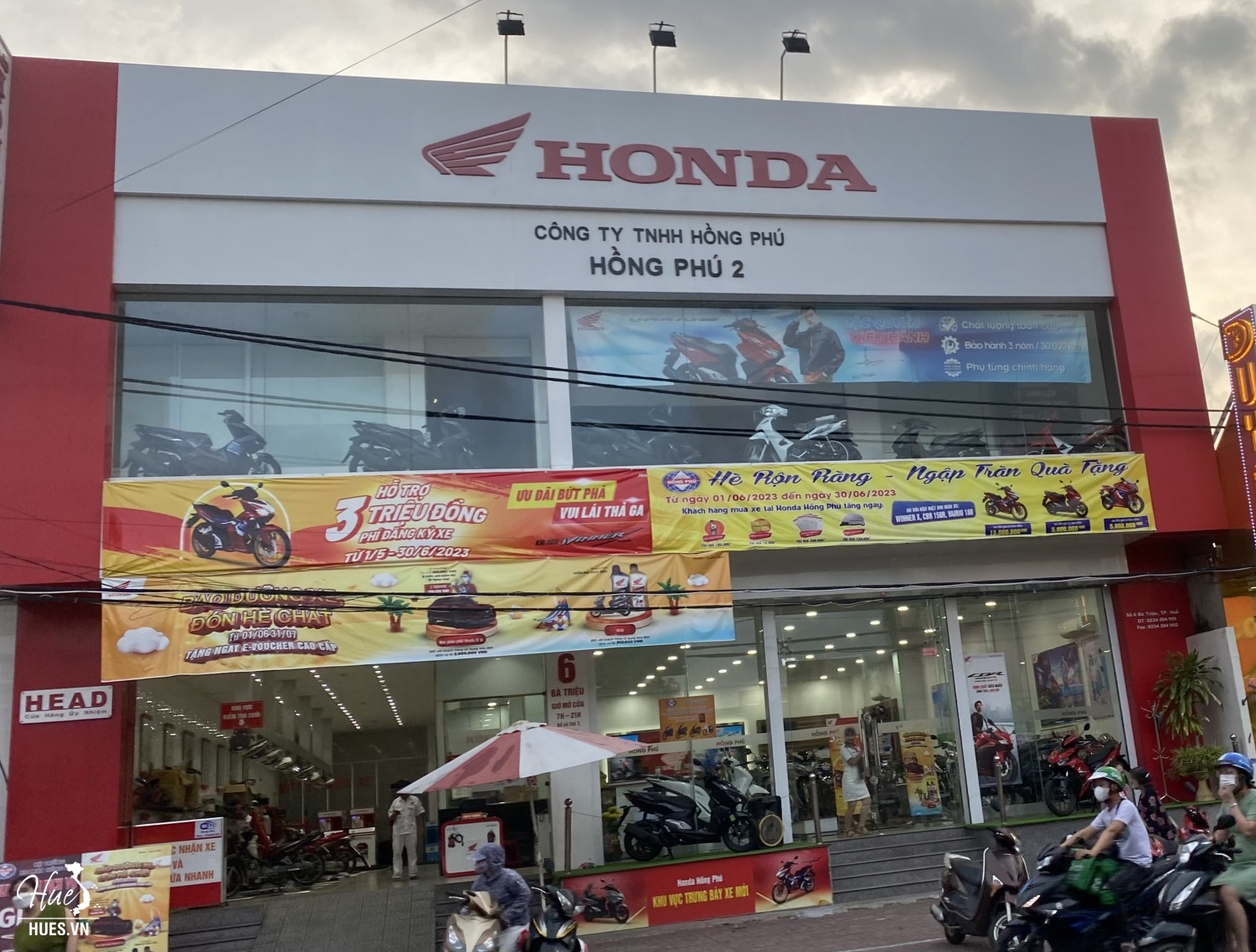 Cửa hàng xe Honda