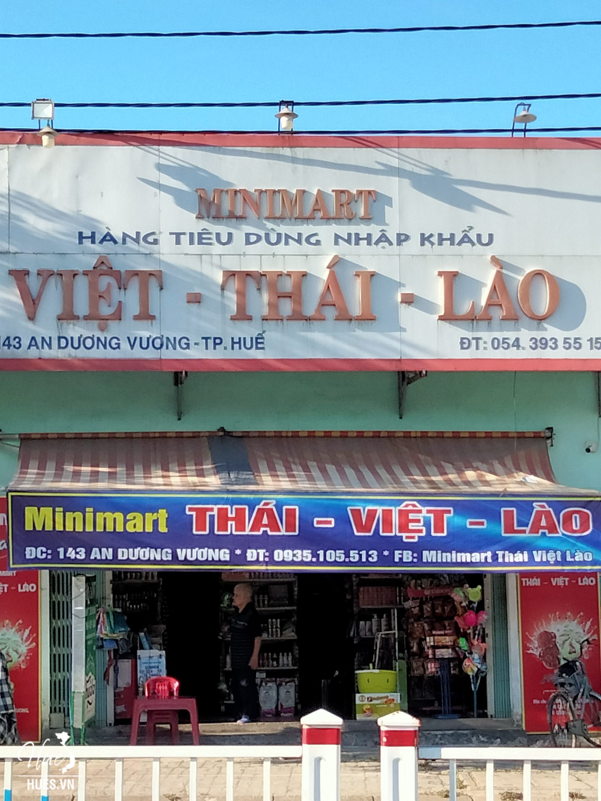 Minimart Việt – Thái – Lào