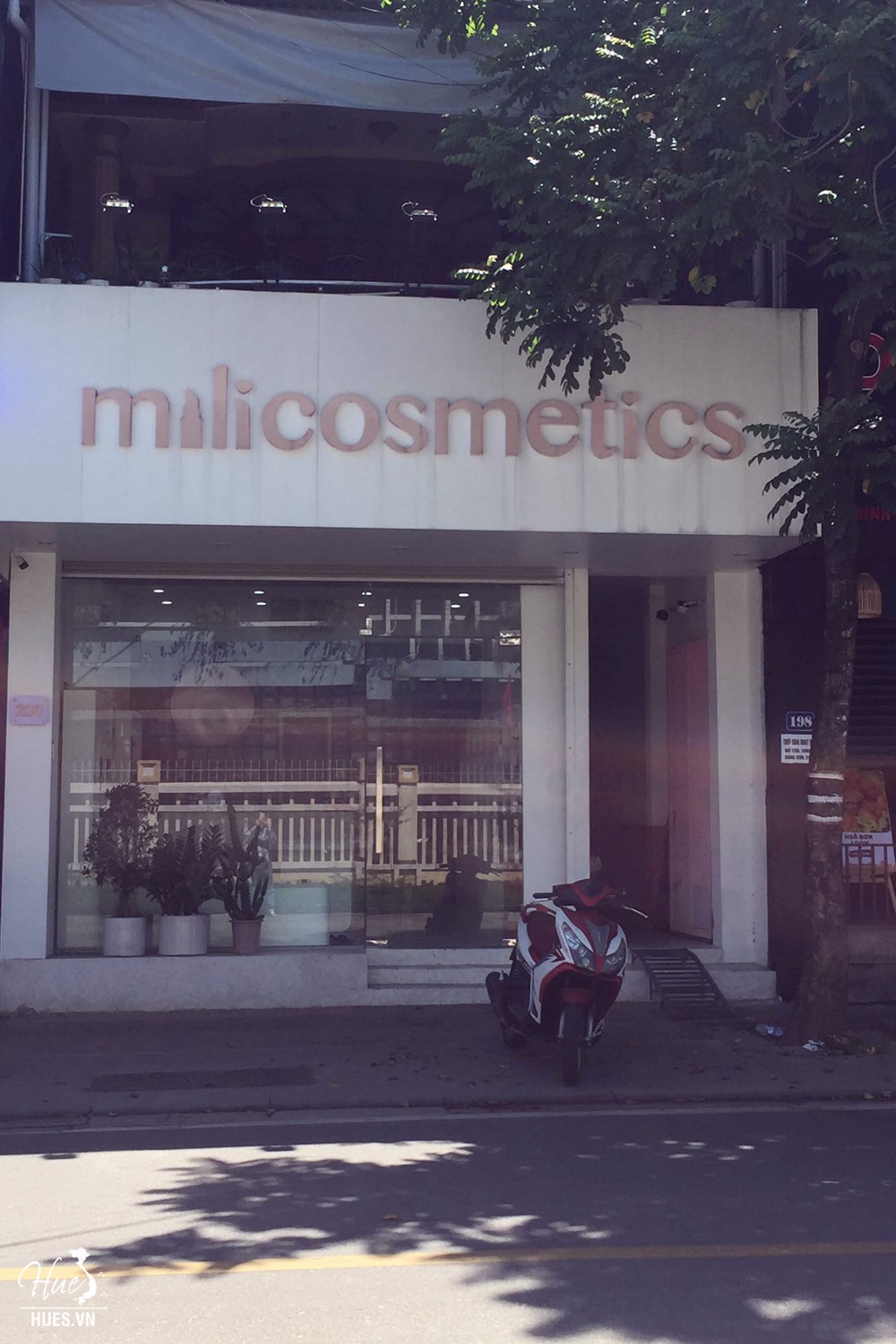 Cửa hnagf mỹ phẩm Milicosmetics