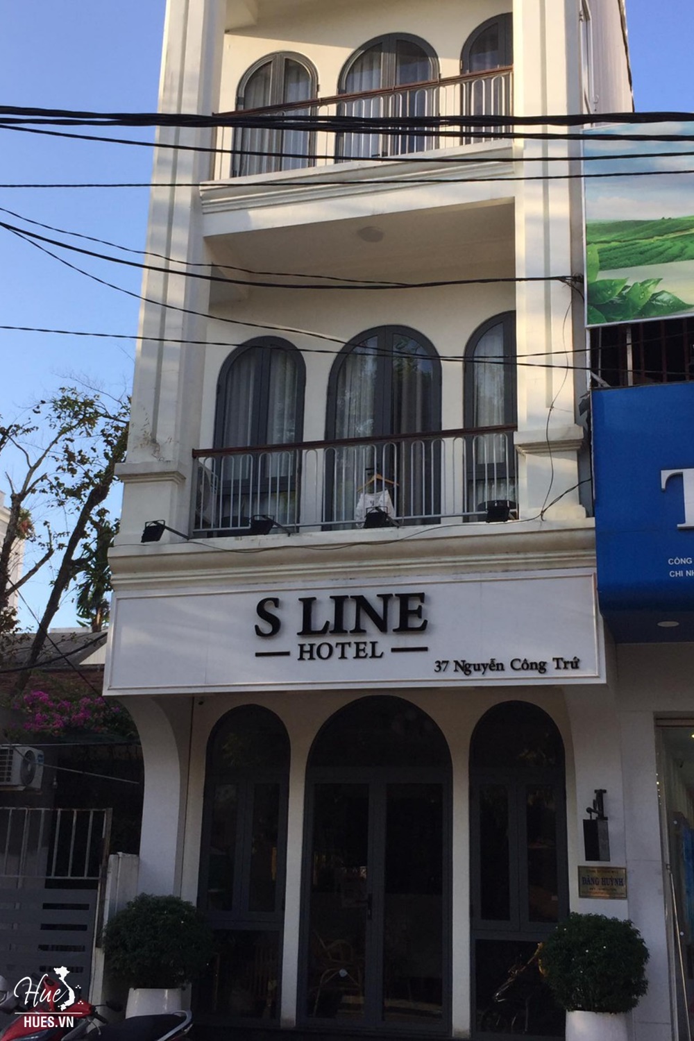 S Line Hotel